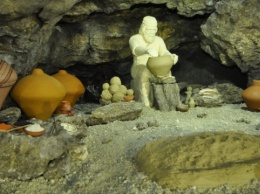 В пещере на Тернопольщине воспроизвели трипольскую гончарную (фото)
