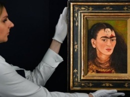 Знаменитый портрет мексиканки Фриды Кало продан за рекордные $35 млн