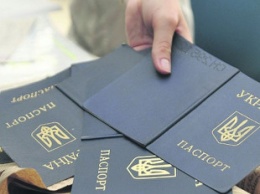 Суд оштрафовал хакера, который продавал россиянам фотокопии украинских паспортов