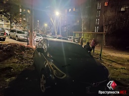 Прошлой ночью в Николаеве пьяный водитель пытался сбежать от патрульных: вначале на машине, затем пешком