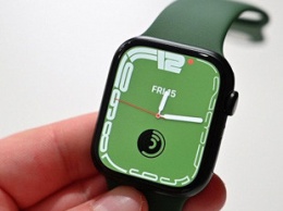 Apple исправила проблему с зарядкой умных часов Apple Watch Series 7