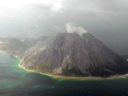 С острова в Италии эвакуировали треть населения из-за вулкана