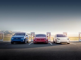 Из-за проблемы с серверами Tesla, владельцы автомобилей компании не могли ими воспользоваться