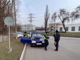 Патрульные Кривого Рога поймали женщину-водителя, которая села за руль навеселе и без прав