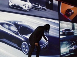 Яркий электрокар от Volvo показали на фото: он бросит вызов Tesla и Porsche