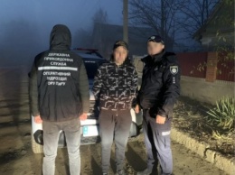 В Одесской области задержали иностранца, который пытался бежать за границу с украденными деньгами