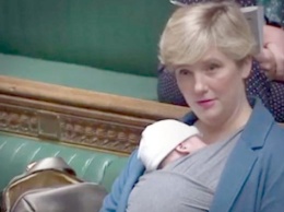 В парламент без детей - британскую депутатку не пускают на работу с младенцем
