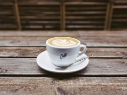 Кофе снижает риск развития болезни Альцгеймера − ученые