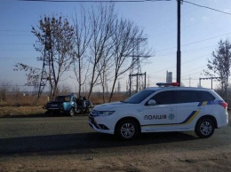 Под Днепром из-за гололеда "копейка" влетела в автобус, есть жертвы (фото)