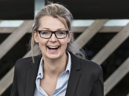В Швеции должность министра впервые получила женщина-трансгендер