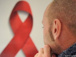 ВИЧ - вирус, который не удалось побороть и за 40 лет