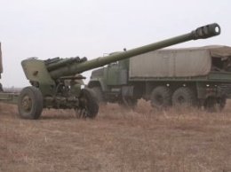 Украинские военные провели учения с тяжелой артиллерией возле Крыма