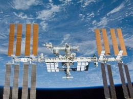 NASA приступает к строительству трех новых космических станций (фото)