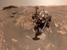 Марсоход NASA Curiosity сделал новое селфи на красной планете (ФОТО)