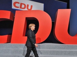 Партия Меркель впервые проведет референдум среди членов для выбора нового лидера