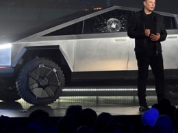 Представлена новая версия Tesla Cybertruck