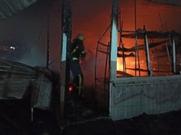 В Киеве произошел крупный пожар на рынке