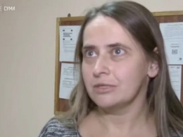 Суд в Украине впервые отменил приказ об отстранении от работы непривитой учительницы