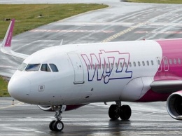 Wizz Air до весны отменяет 20 направлений из Украины - полный список замороженных рейсов