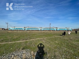 В Крыму эвакуировали пассажиров электрички из-за найденной на ж/д путях сумки