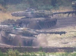 В Германии двое военных погибли в аварии с танком