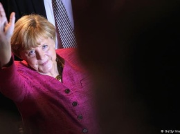 Комментарий: Меркель уходит, ее политический стиль остается