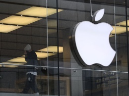 Первая в мире: Apple приближается к стоимости в 3 триллиона долларов