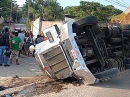 Десятки человек погибли в ДТП с грузовиком в Мексике