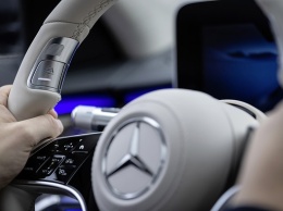 Mercedes первым в Европе начинает продажи машин с автопилотом