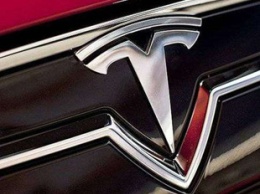 На Tesla уже второй раз подают в суд из-за сексуальных домогательств: какая реакция компании