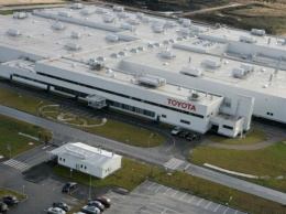 Toyota сорвала выпуск 9 тыс. автомобилей из-за срыва поставок электроники