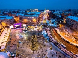 В Киеве засветятся километры новогодних иллюминаций ко Дню Святого Николая