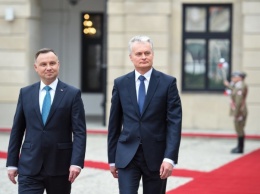 Люблинский треугольник: 20 декабря в Киев прилетят президенты Литвы и Польши