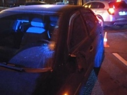 Аварию с пешеходом в Мариуполе расследует ГБР: за рулем Skoda находился полицейский