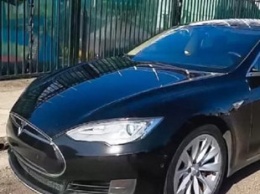 Как выглядит электромобиль Tesla с пробегом под 700 тыс. км