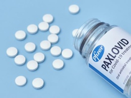 Украина подписала с Pfizer договор о покупке лекарств против коронавируса