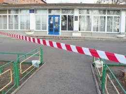 В Бердянске "заминировали" четыре школы и потребовали выкуп