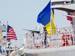 Конгресс США одобрил военный бюджет, в который заложена помощь для Украины