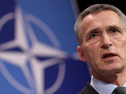 Столтенберг: Украина получает помощь в области обороны не только через агентство НАТО
