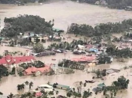 На Филиппины обрушился мощный тайфун "Рай" и уничтожает все на своем пути