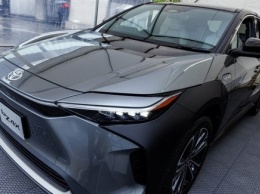 Сколько будет стоит первый электрокар Toyota?