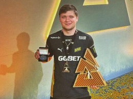 S1mple получил восьмой титул MVP за год. Это рекорд в истории CS:GO