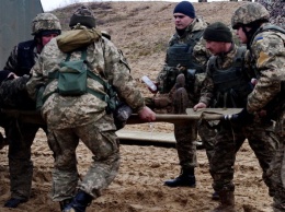 На Донбассе ранены двое военных - подорвались на НВУ