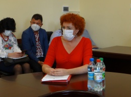 Министр здравоохранения предлагает облсовету подумать над увольнением директора николаевской "инфекционки" Федоровой