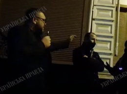 Появилось видео, на котором депутат «Слуги народа» обзывает полицейских