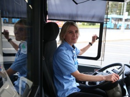 В Харькове ищут водителя троллейбуса на зарплату 15 000 гривен
