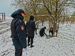 Крымчанин убегал от полиции на ходу выбрасывая наркотики