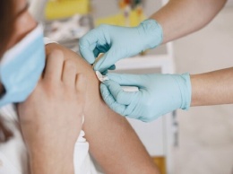 В Украине на два дня закроют пункты вакцинации от коронавируса