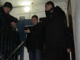 В Павлограде мужчина слезоточивым газом забрызгал контролеров «ЦЭК» слезоточивым газом, а затем два месяца издевался над полицейскими