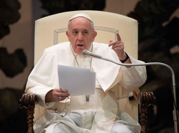 Папа Римский в рождественском послании выступил против "метастаз конфликта" в Украине